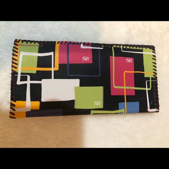 Ladies Beautiful Unique Handcrafted Wallet - Picture 2 of 7